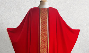 601 Classic Chasuble <br> in Red