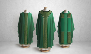 601 Classic Yoke Chasuble in Green