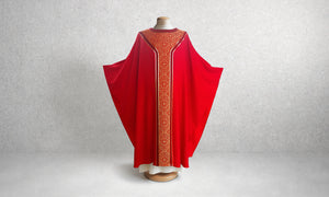 601 Classic Yoke Chasuble in Red