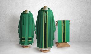 378 True Cross Lectern Hanging in Green