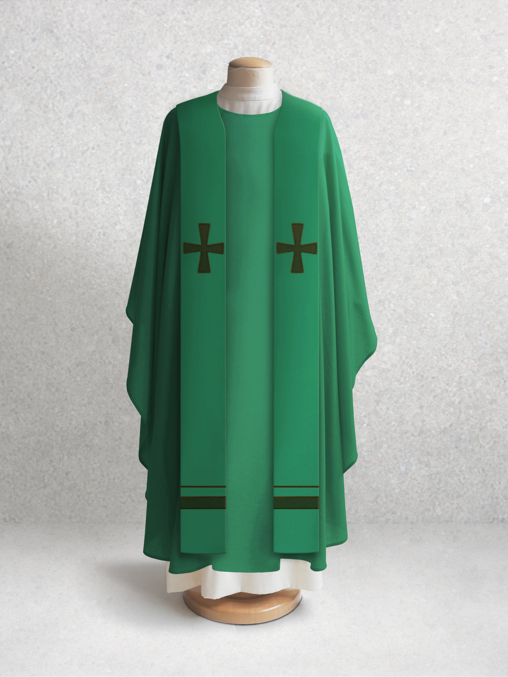 376 Crucifixion Stole <br> in Green