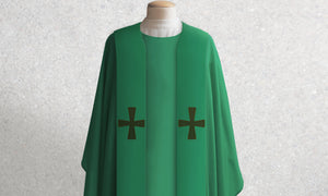 376 Crucifixion Stole <br> in Green