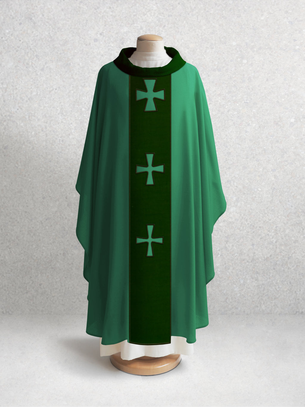 376 Crucifixion Chasuble in Green