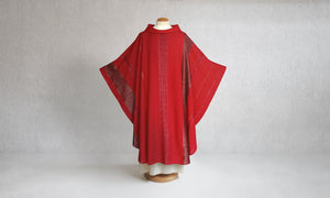 Beaulieux Woven Chasuble in Red