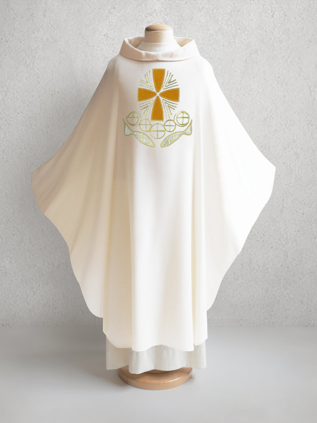 251 Loaves & Fishes Chasuble